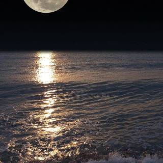 Night sea phone wallpaper
