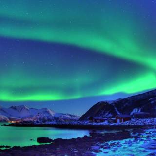Aurora borealis desktop wallpaper