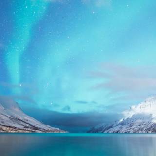 Aurora borealis desktop wallpaper