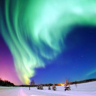 Aurora borealis desktop wallpaper