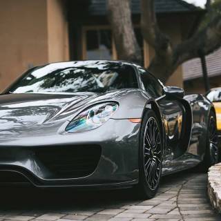 Porsche 918 mobile wallpaper