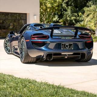 Porsche 918 mobile wallpaper