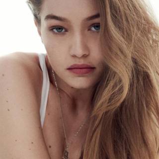 Gigi Hadid mobile wallpaper