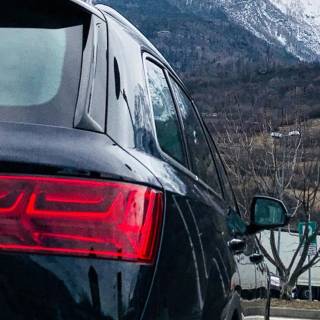 Audi Q7 phone wallpaper