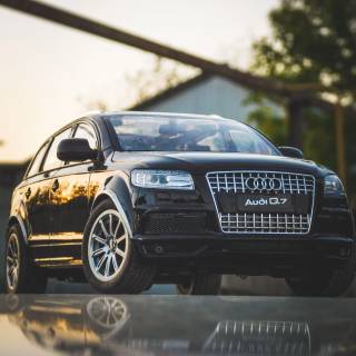 Audi Q7 phone wallpaper