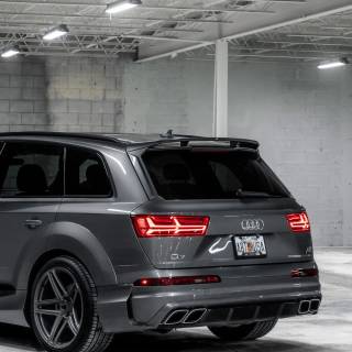 Audi Q7 phone wallpaper