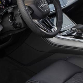 Audi Q7 phone wallpaper