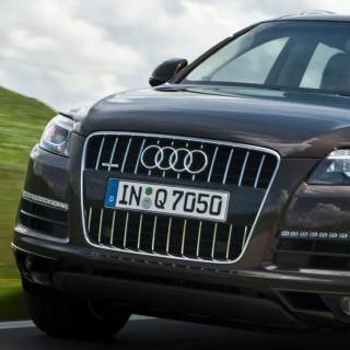 Audi Q7 phone wallpaper