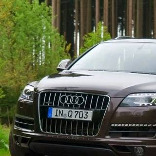 Audi Q7 phone wallpaper