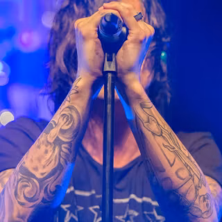 Sleeping With Sirens phone wallpaper
