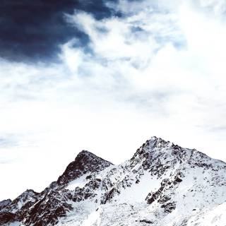 Snowy mountain phone wallpaper