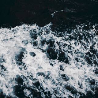 Aesthetic sea desktop wallpaper