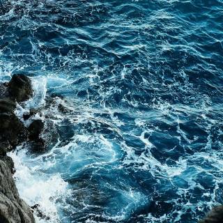 Aesthetic sea desktop wallpaper