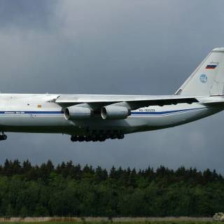 Antonov An-124 Ruslan wallpaper