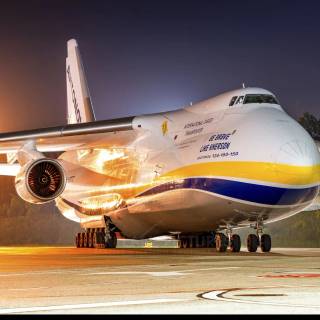 Antonov An-124 Ruslan wallpaper