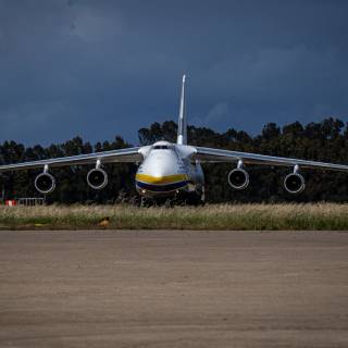 Antonov An-124 Ruslan wallpaper
