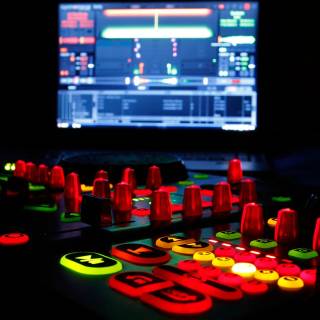 DJ PC wallpaper