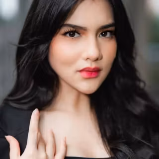 Davina Karamoy wallpaper