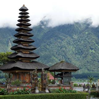 Bali temple wallpaper