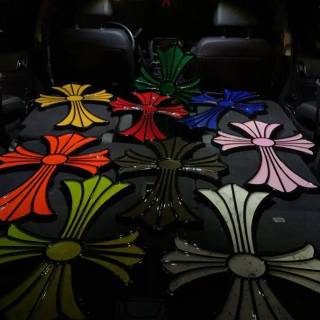 Purple Chrome Hearts wallpaper