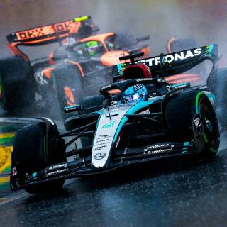 Mercedes iPhone F1 wallpaper