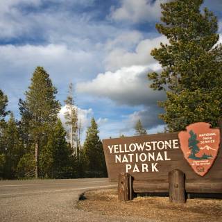 4k Yellowstone wallpaper