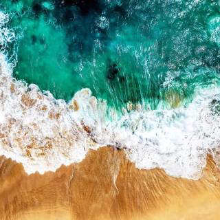 Ocean waves desktop wallpaper