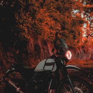 Motorbike 4k phone wallpaper