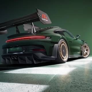 Porsche green 4k wallpaper