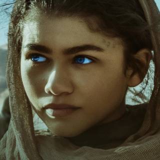 Zendaya phone wallpaper