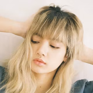 Blackpink Lisa phone wallpaper