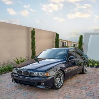 BMW M5 1996 wallpaper