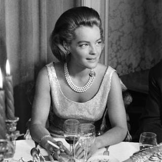 Sissi Romy Schneider wallpaper