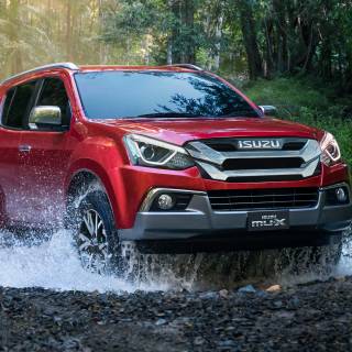 Isuzu MU-X wallpaper
