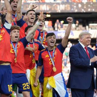Spain celebration World Cup wallpaper