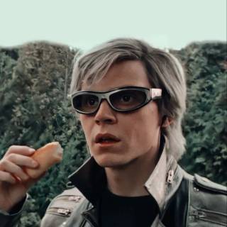 Evan Peters Quicksilver wallpaper