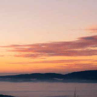 Beautiful misty view wallpaper