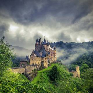Rainy castle wallpaper