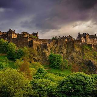 Rainy castle wallpaper