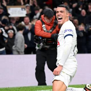 Pedro Porro wallpaper