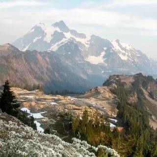 Mount Baker wallpaper