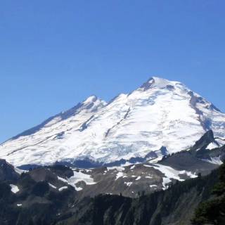 Mount Baker wallpaper