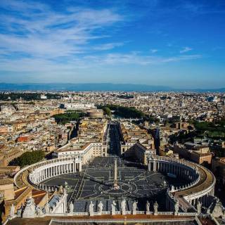 All roads lead to Rome wallpaper