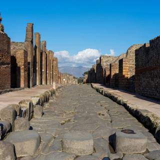 All roads lead to Rome wallpaper