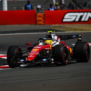 Lewis Hamilton 2026 wallpaper