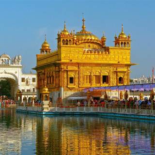 Golden Temple 4k wallpaper