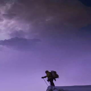 Climbing phone wallpaper