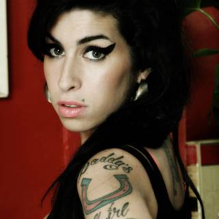 Amy Winehouse phone wallpaper