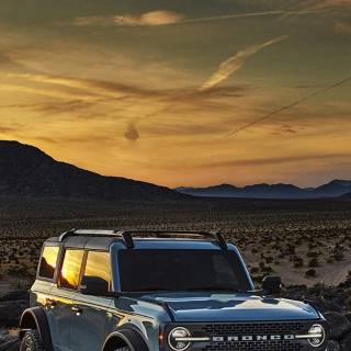 Ford Bronco phone wallpaper