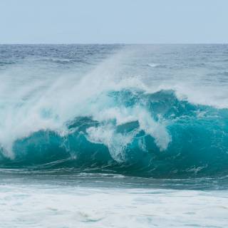 Blue wave 4k wallpaper